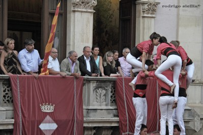 Diada Firagost. "Mirada atenta" Colla Vella de Valls